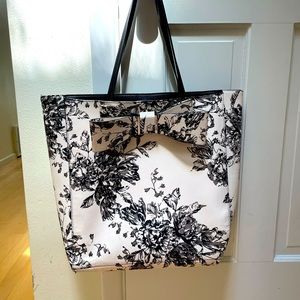 Large black and white Betsy Johnson Tote